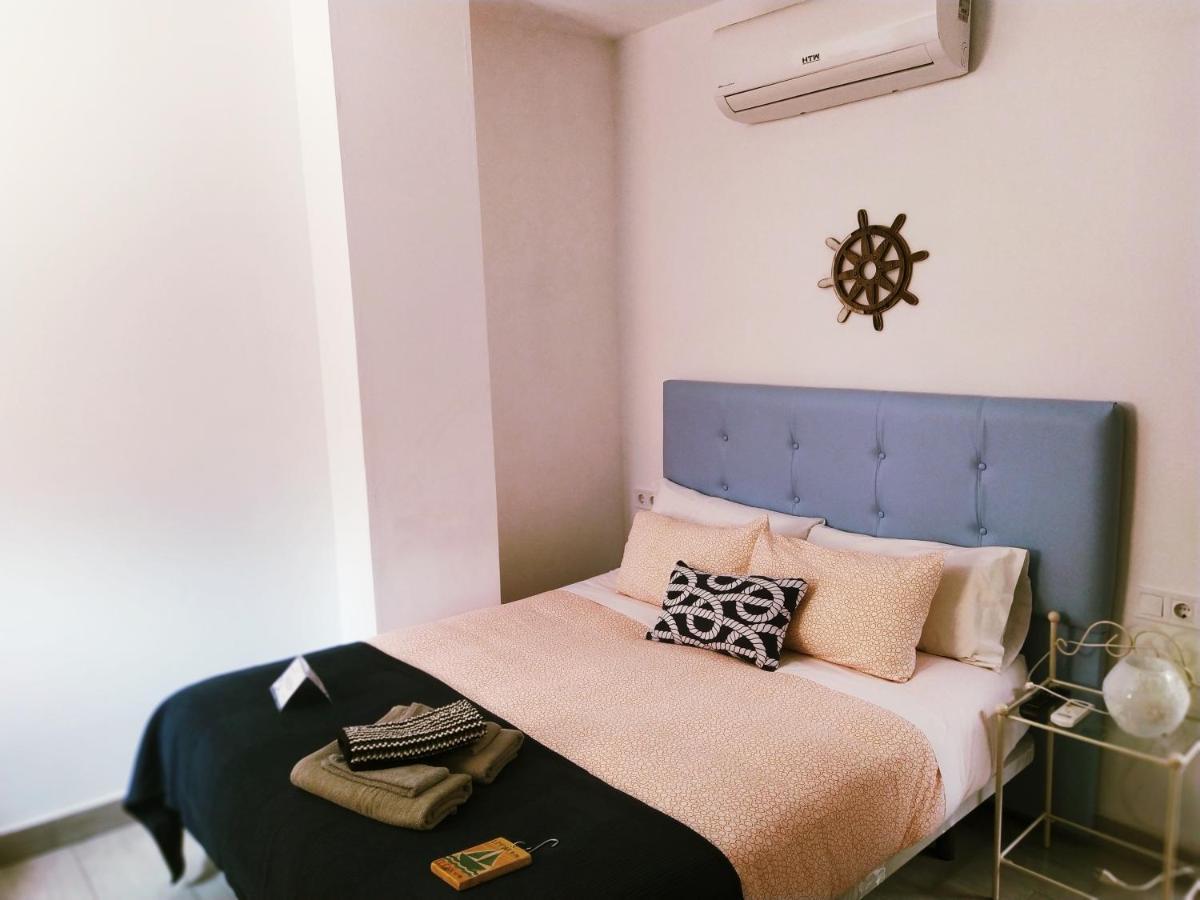 Hostal Casa Nautilus Cadiz Dış mekan fotoğraf